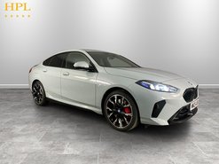 BMW 2 Series 1.5 220i MHT M Sport Saloon 4dr Petrol Hybrid DCT Euro 6 (s/s) (170 ps) 1 O