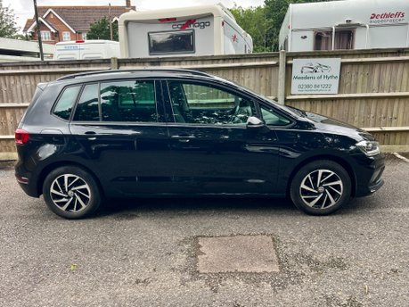 Volkswagen Golf SV 1.5 MATCH TSI EVO DSG 5 Dr AUTOMATIC 3