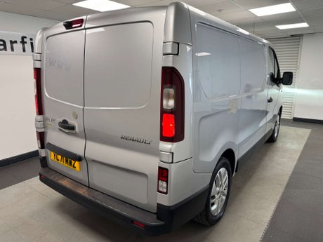 Renault Trafic 2.0 Trafic SL28 Sport Energy dCi 29