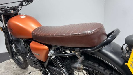 Mash Seventy 125CC 2022 20