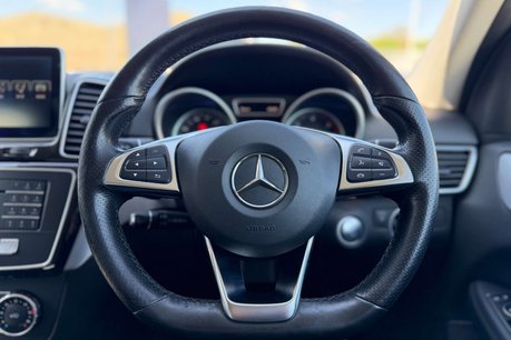 Mercedes-Benz GLE 2.1 GLE250d AMG Line SUV 5dr Diesel G-Tronic 4MATIC Euro 6 (s/s) (204 ps) 65