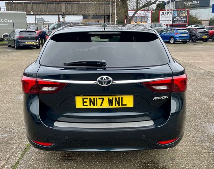 Toyota Avensis 1.8 Avensis Excel Valvematic CVT 5dr 6
