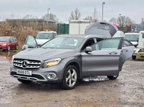 Mercedes-Benz GLA 2.1 GLA220d Sport (Executive) SUV 5dr Diesel 7G-DCT 4MATIC Euro 6 (s/s) (17 10