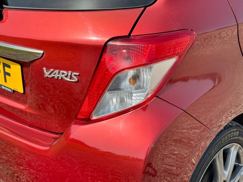 Toyota Yaris VVT-I SR 51