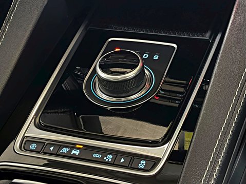 Jaguar F-Pace S 3.0 V6 D300 AWD AUTOMATIC 17