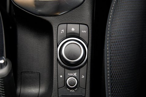 Mazda 2 SPORT NAV MHEV 32