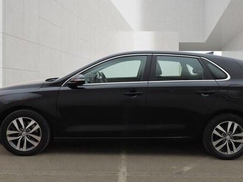 Hyundai i30 1.0 T-GDi Blue Drive SE Euro 6 (s/s) 5dr 12