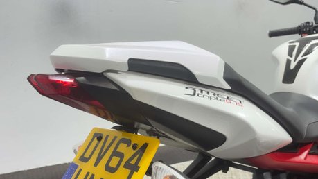 Triumph Street Triple R 2015 15K QUICK SHIFTER ARROW EXHAUST NEW MOT NAKED BIKE 27