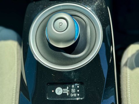 Nissan LEAF TEKNA 360 CAMERA 54