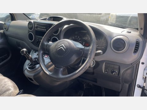 Citroen Berlingo 1.6 HDi 625 LX L1 5dr 23