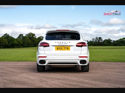 Porsche Cayenne 75