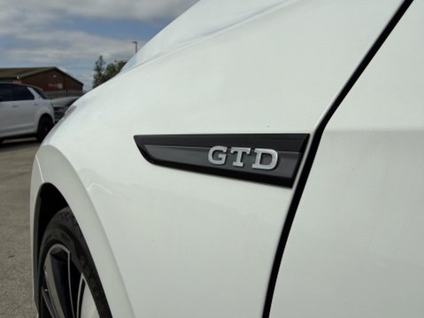 Volkswagen Golf 2.0 TDI GTD Hatchback 5dr Diesel DSG Euro 6 (s/s) (200 ps) 44