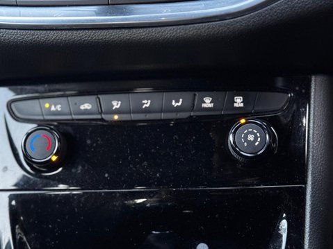 Vauxhall Astra 1.4i Turbo SRi Nav Euro 6 5dr 17