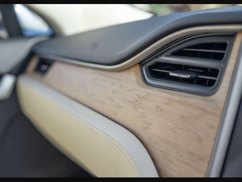 Tesla Model S ModeL S 75D 4WD 5dr 18