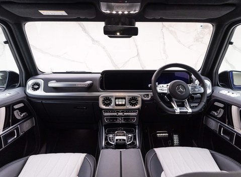 Mercedes-Benz G Series AMG G 63 4MATIC 13