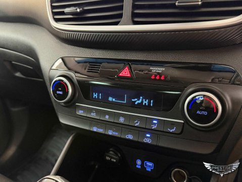 Hyundai TUCSON 1.6 CRDi MHEV SE Nav Euro 6 (s/s) 5dr 28