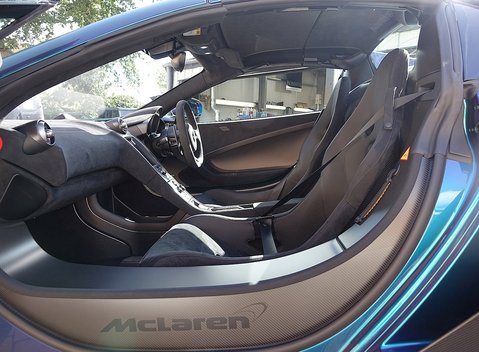McLaren 675 LT Spider 29