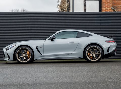 Mercedes-Benz Amg GT 63 LAUNCH EDITION 3