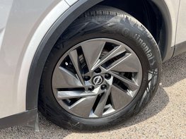 Nissan Qashqai 1.3 Qashqai Acenta Premium DiG-T MHEV 5dr 3