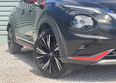 Nissan Juke DIG-T TEKNA PLUS 2