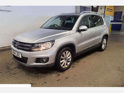 Volkswagen Tiguan 2.0 TDI BlueMotion Tech Match 2WD Euro 5 (s/s) 5dr 4