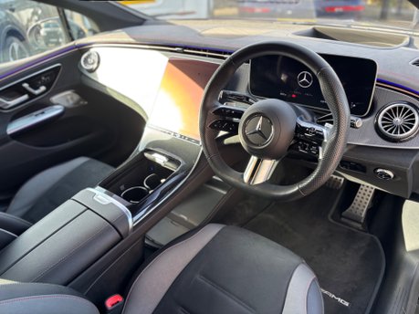 Mercedes-Benz EQE EQE 300 89kWh AMG Line (Premium Plus) Saloon 4dr Electric Auto (245 ps) 4
