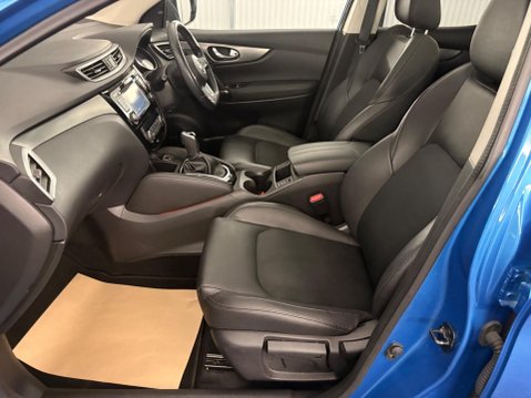 Nissan Qashqai 1.2 DIG-T Tekna XTRON Euro 6 (s/s) 5dr 5