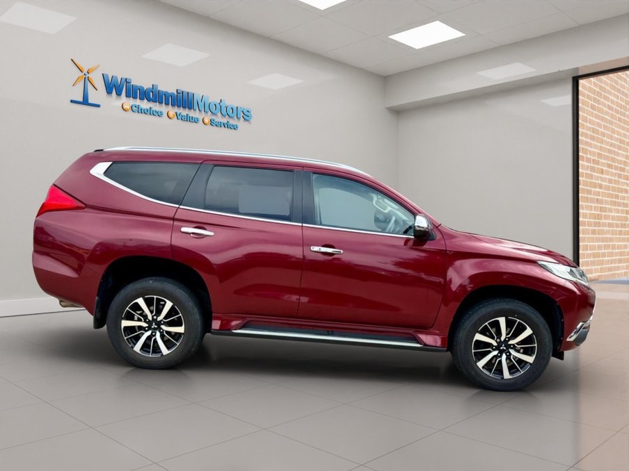 2020 Mitsubishi Shogun Sport — image 3