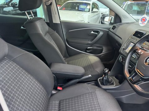 Volkswagen Polo 1.0 TSI BlueMotion Tech SEL Euro 6 (s/s) 5dr 26