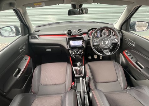 Suzuki Swift  1.4 Boosterjet 48V Hybrid Sport 15
