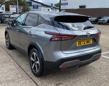 Nissan Qashqai 1.3 Qashqai N-Connecta DiG-T MHEV 5dr 8
