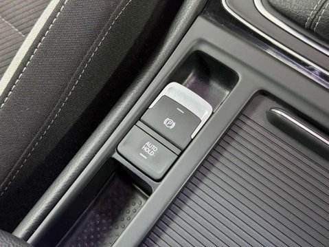 Volkswagen Golf 2.0 TSI BlueMotion Tech R Hatchback 3dr Petrol DSG 4Motion Euro 6 (s/s) (30 44