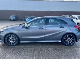 Mercedes-Benz A Class 1.8 A200 BlueEfficiency AMG Sport CDi Auto 5dr 11