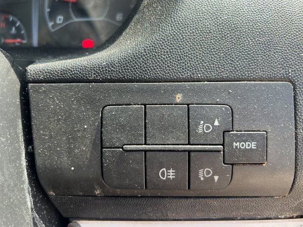 Peugeot Boxer Tipper LWB L3 7 Seater Bluetooth Tow Bar EURO 6 NO VAT 43