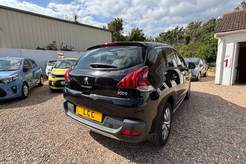 Peugeot 3008 BLUE HDI S/S ACTIVE.. AUTOMATIC.. 1 PREVIOUS KEEPER.. 4 SERVICES.. STUNNING 5