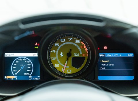 Ferrari F12 Berlinetta 15