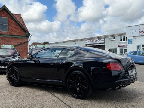 Bentley Continental GT V8 S 8