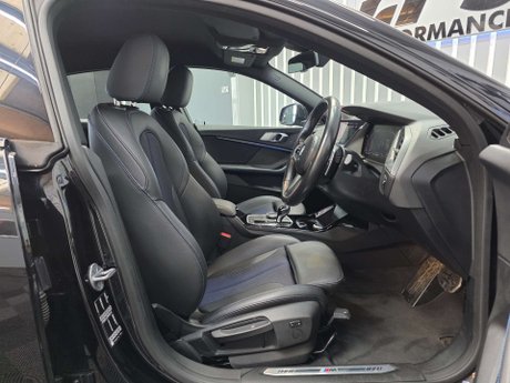 BMW 2 Series 2.0 220d M Sport Saloon 4dr Diesel Auto Euro 6 (s/s) (190 ps) 33