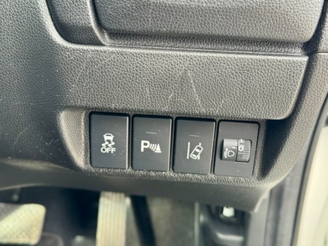 Honda Jazz I-VTEC SE 21