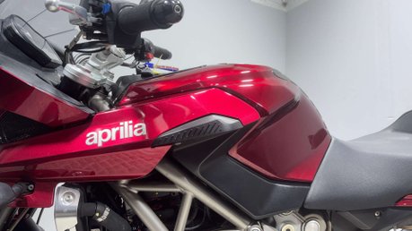 Aprilia Shiver GT 2011 ONLY 20K 1 OWNER NEW MOT VERY CLEAN SUPERMOTO 750CC 11