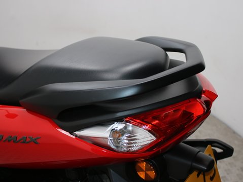 Yamaha Nmax 125 GPD125-A ABS 27