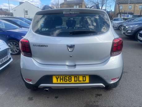 Dacia Sandero Stepway ESSENTIAL TCE 7