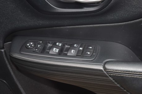 Jeep Cherokee M-JET II NIGHT EAGLE 19