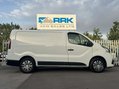 Renault Trafic 2.0 dCi ENERGY 28 Business+ Panel Van 5dr Diesel Manual SWB Standard Roof E 28