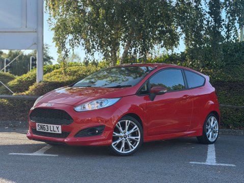 Ford Fiesta 1.0T EcoBoost Zetec S Hatchback 3dr Petrol Manual Euro 5 (s/s) (125 ps) 3