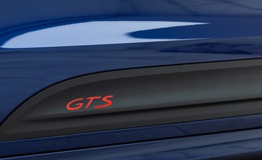 Porsche Macan GTS 25