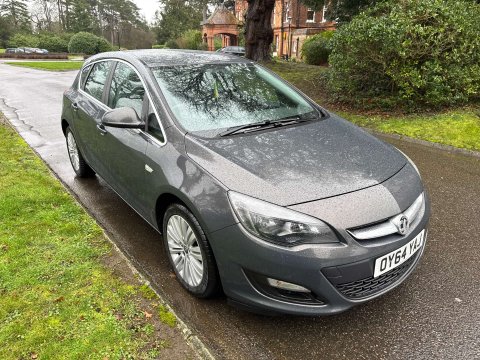 Vauxhall Astra 1.6 Astra Exite 5dr 4
