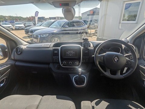 Renault Trafic SL30 SPORT EDC ENERGY DCI 18