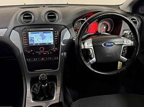 Ford Mondeo ZETEC BUSINESS EDITION TDCI 14