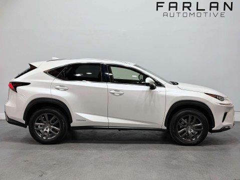 Lexus NX 2.5 300h Luxury SUV 5dr Petrol Hybrid E-CVT 4WD Euro 6 (s/s) (197 ps) 16